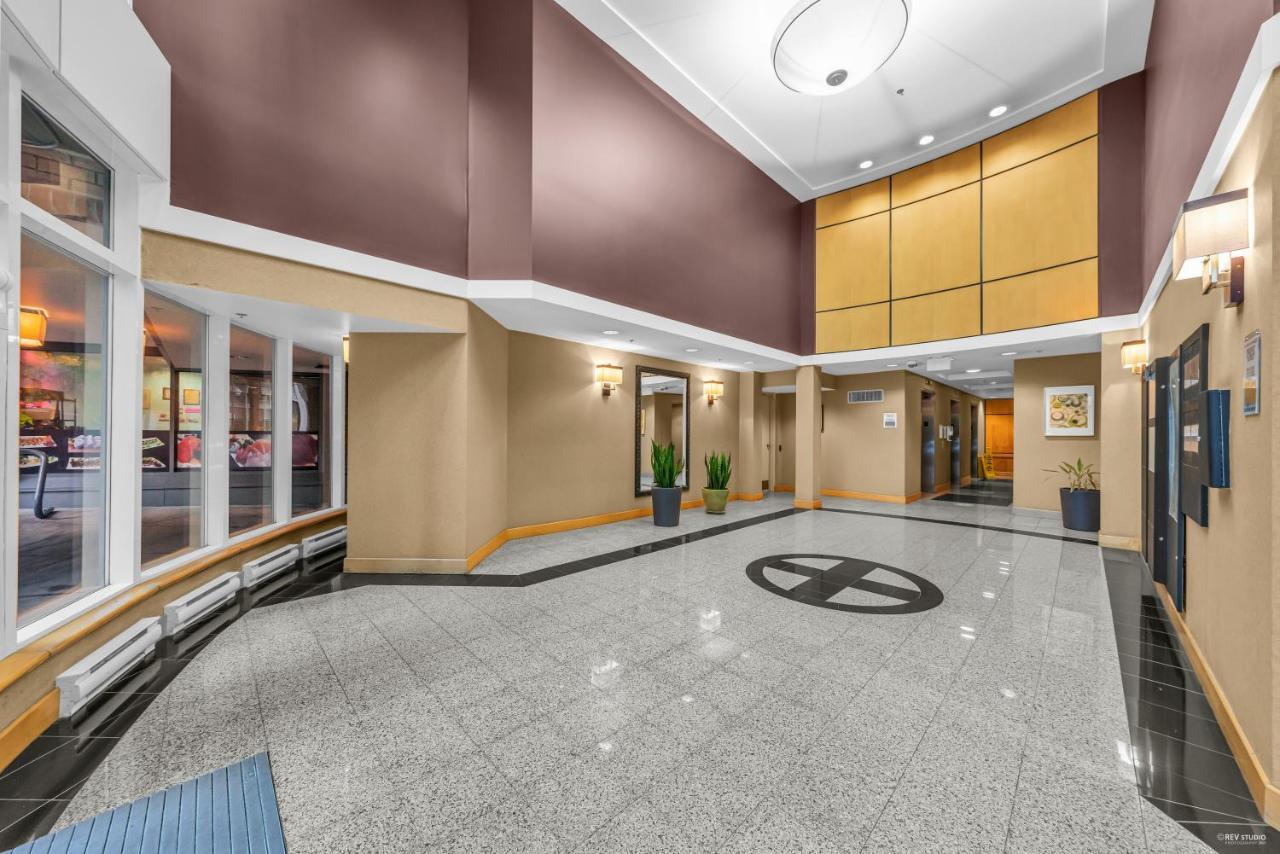 1-Br Condo In Downtown Coal Harbour With Parking And City Views Vancouver Exteriör bild